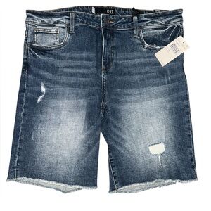 Kut from the Kloth Women’s Size 14 Sophie Bermuda Distressed Jean Shorts NWT NEW